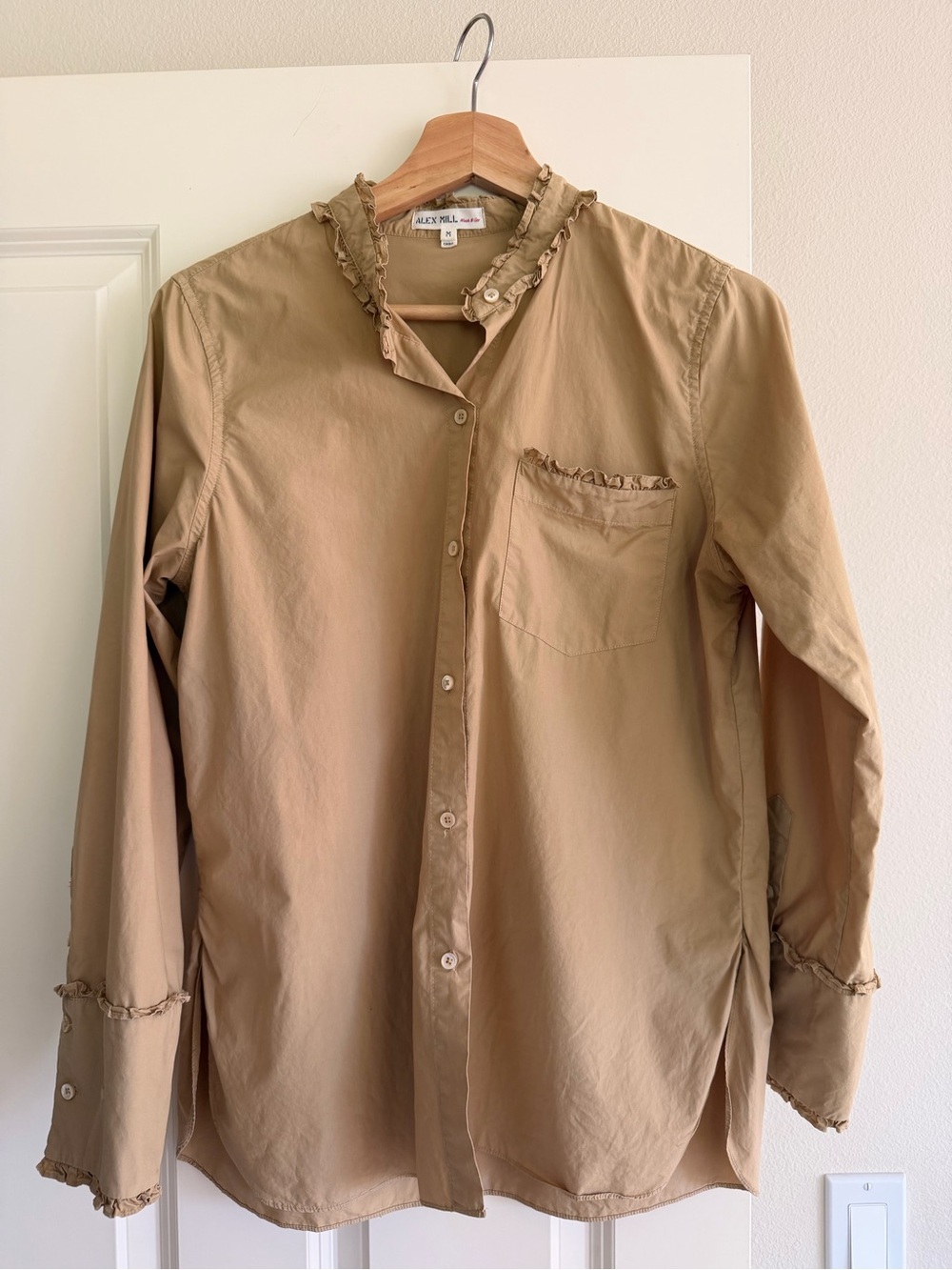 Alex Mill shirt, ruffle collar/pocket edge